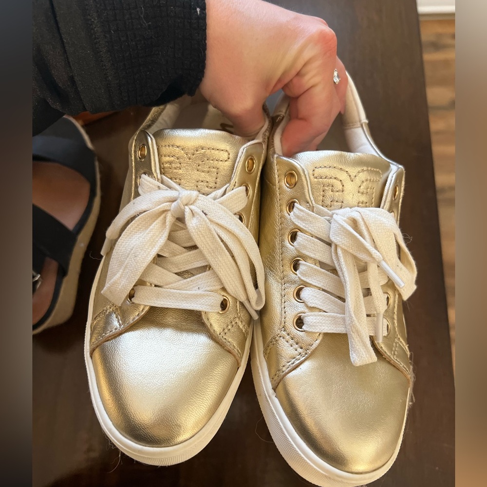 Sam Edelman tennis shoes